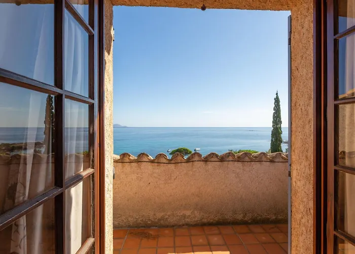 וילה La Baiassiere By Interhome *